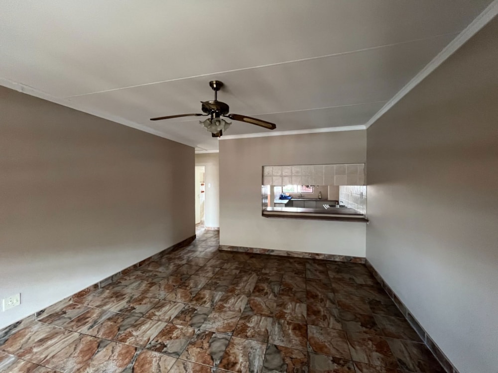 Townhouse to rent in Langenhovenpark - 1BX1748918 Townhouse to rent in Langenhovenpark - 1BX1748918