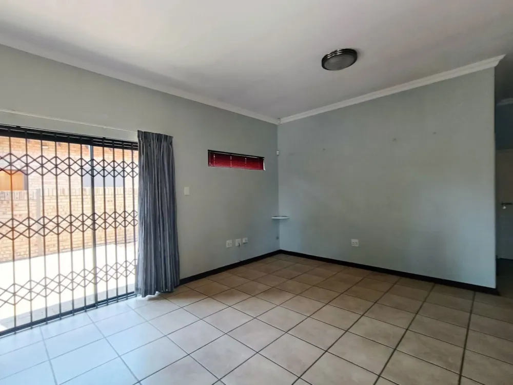 Townhouse to rent in Langenhovenpark - 1BX1753827 Townhouse to rent in Langenhovenpark - 1BX1753827