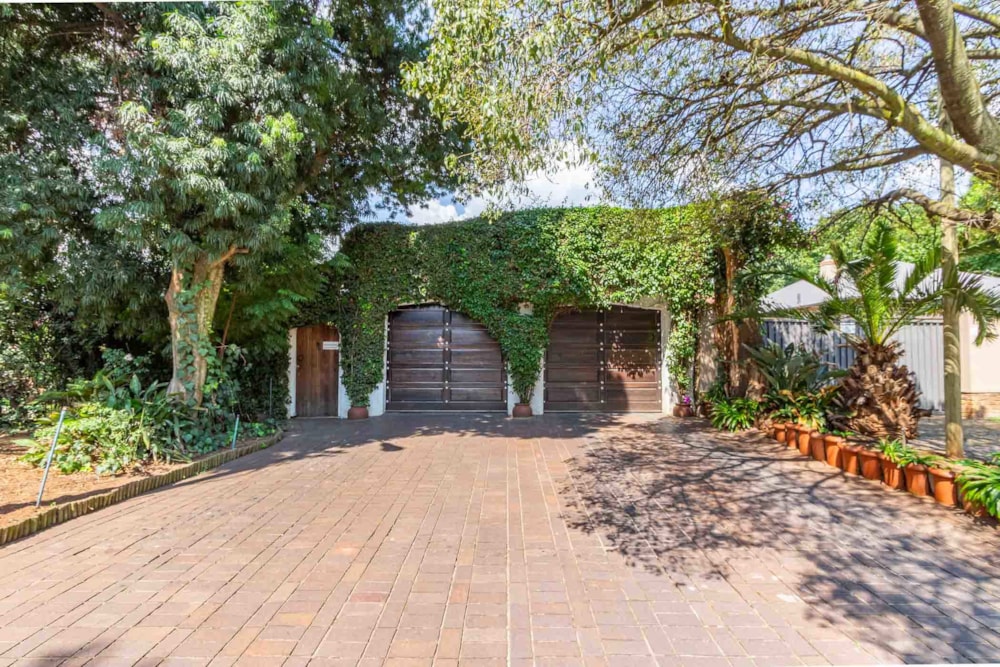 Double-storey house for sale in Western Extension - EN1721234 Double-storey house for sale in Western Extension - EN1721234