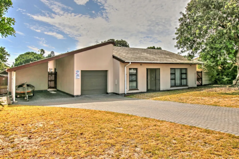 House sold in Panorama, Parow - 1PLA1723359 House sold in Panorama, Parow - 1PLA1723359