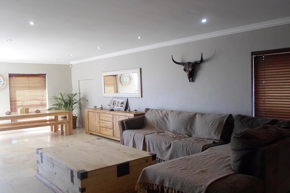 Double-storey house to rent in Big Bay - 1TV1720947 Double-storey house to rent in Big Bay - 1TV1720947