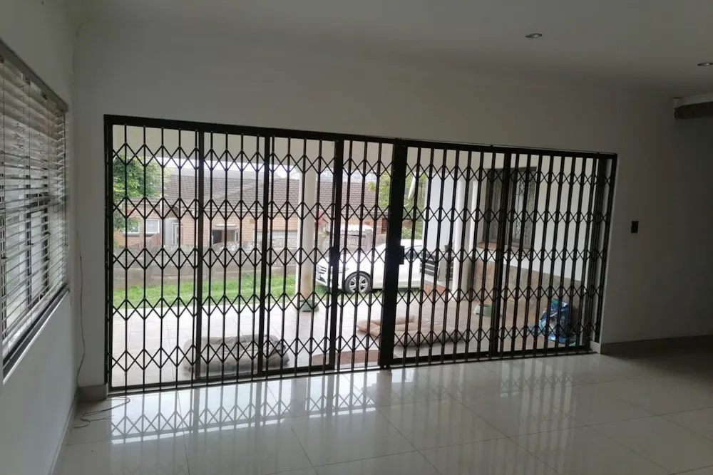 House for sale in Isipingo Hills - 1WB1722985 House for sale in Isipingo Hills - 1WB1722985