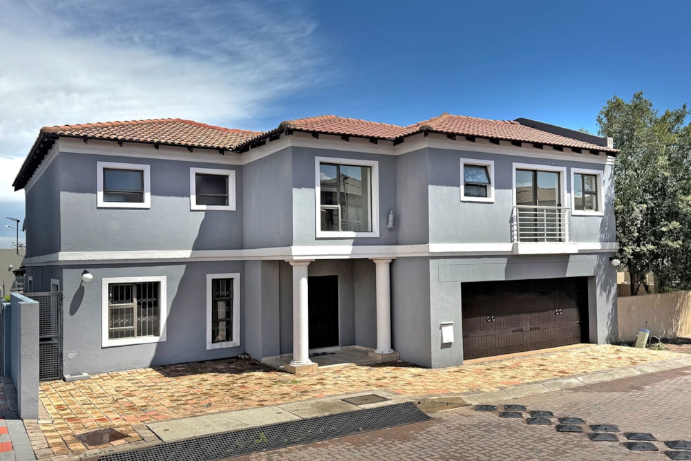 Cluster to rent in Halfway Gardens - MDL1723093 Cluster to rent in Halfway Gardens - MDL1723093