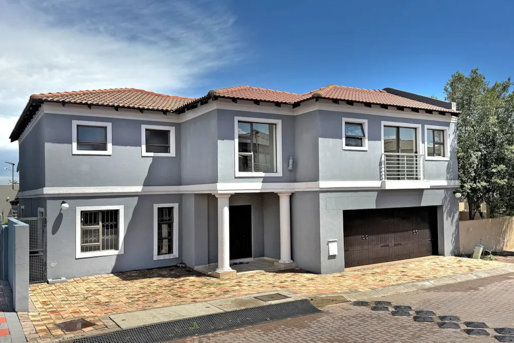 Cluster let in Halfway Gardens - MDL1723093 Cluster let in Halfway Gardens - MDL1723093