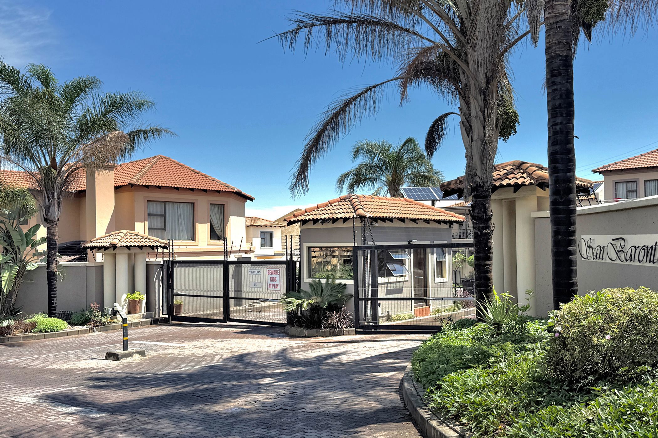 Cluster to rent in Halfway Gardens - MDL1723093