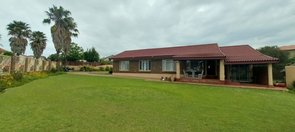 House to rent in Lydenburg (Mashishing) - 1LY1720648 House to rent in Lydenburg (Mashishing) - 1LY1720648