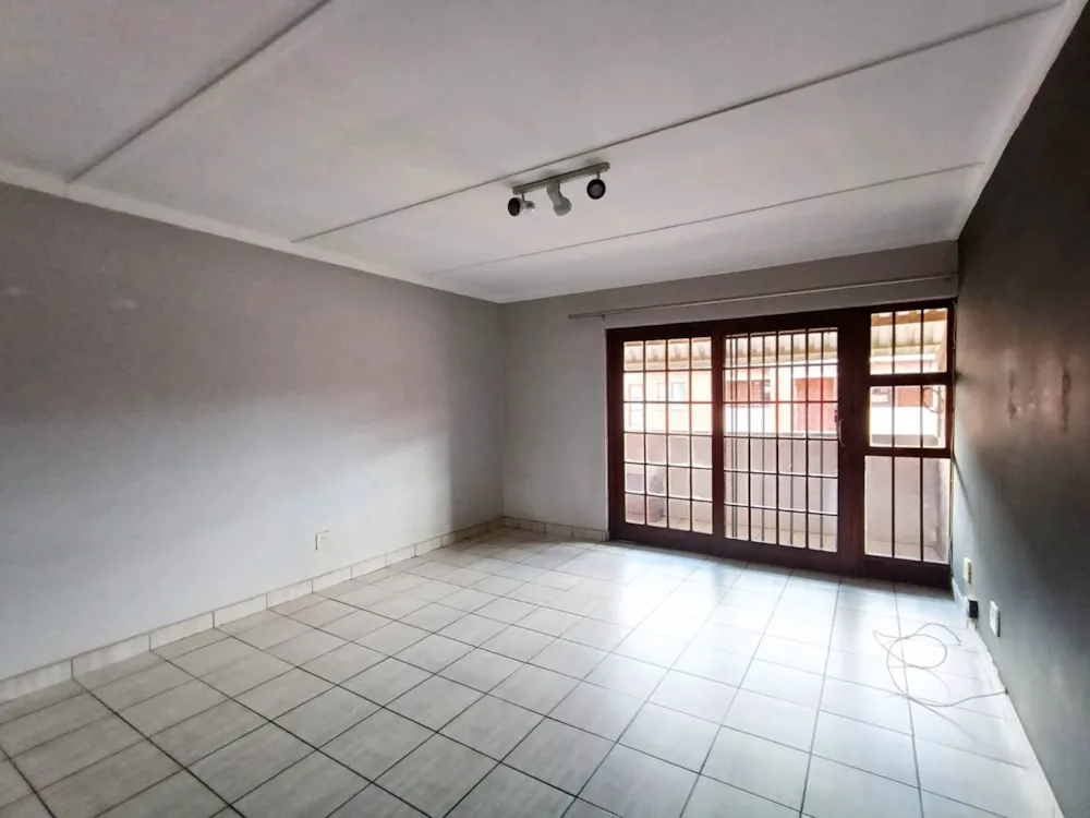 Townhouse let in Langenhovenpark - 1BX1720929 Townhouse let in Langenhovenpark - 1BX1720929