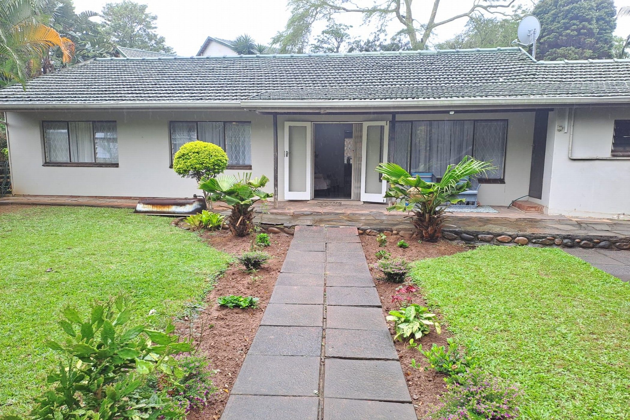 Apartment to rent in Amanzimtoti - 1WB1721036