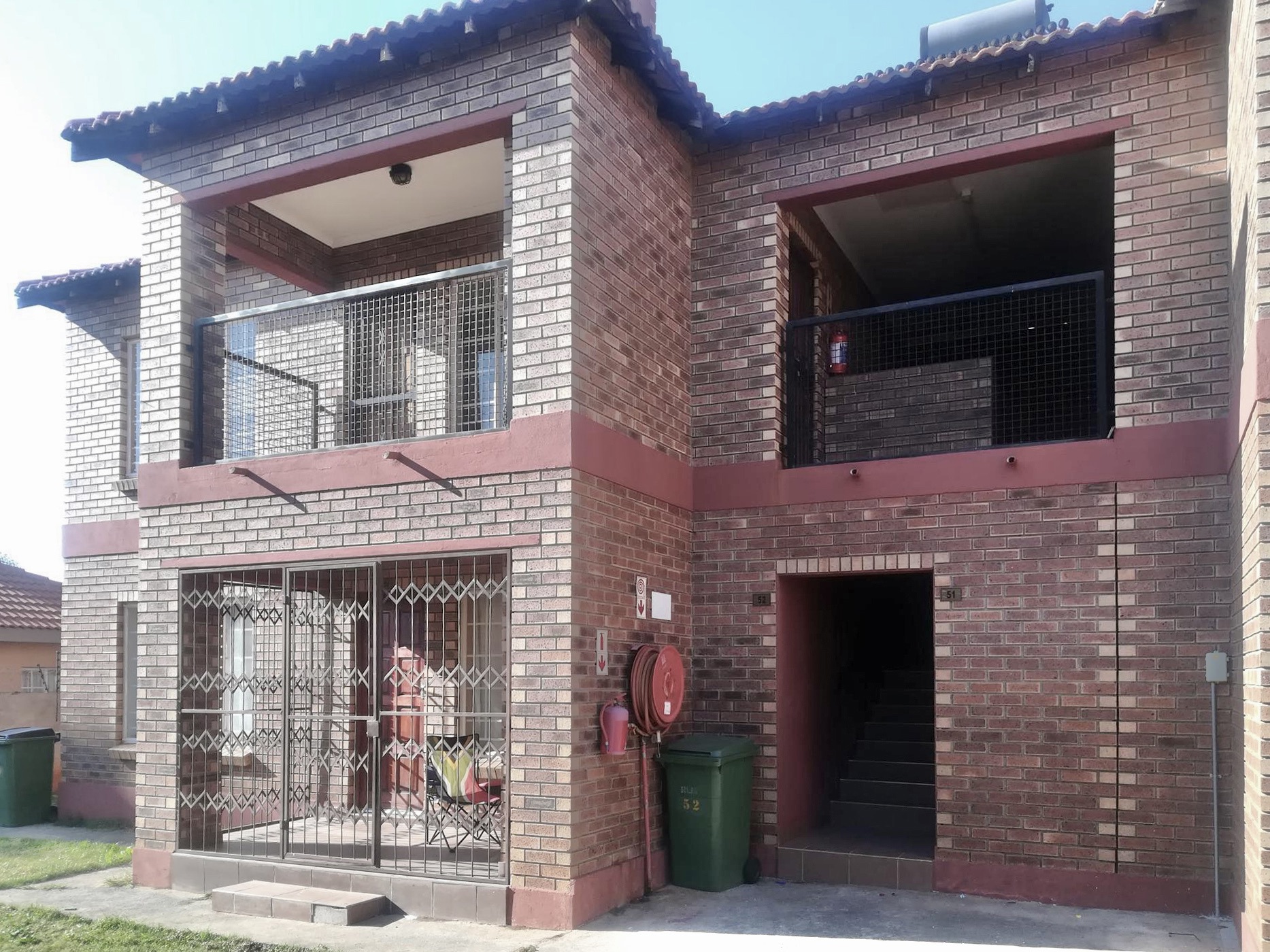 Apartment to rent in Waterval East - 1RU1720972