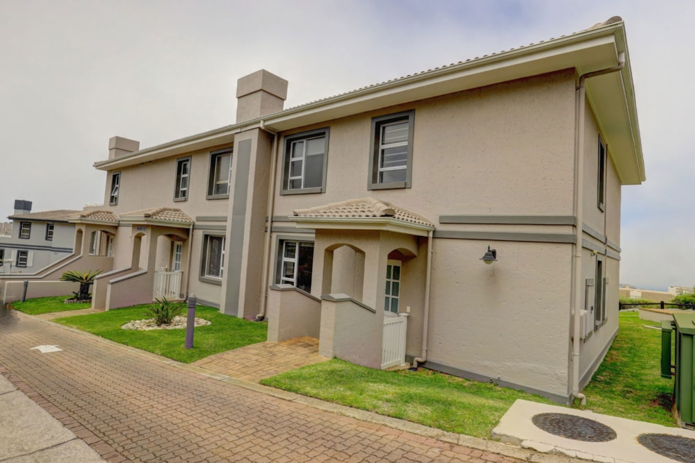 Apartment for sale in Pinnacle Point Golf Estate - 1MB1722202