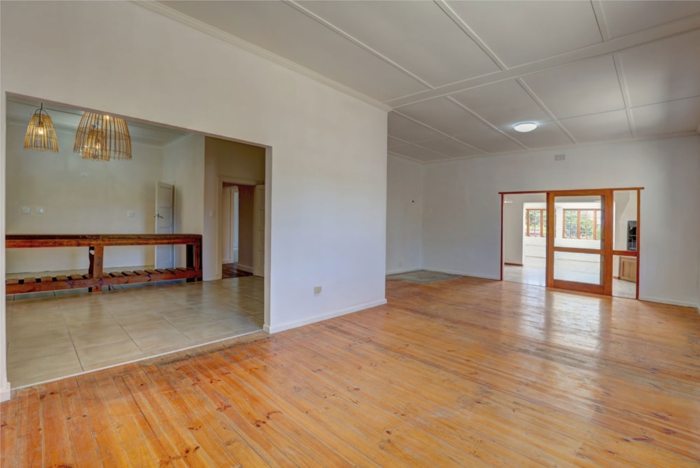 House for sale in Mossel Bay Central - 1MB1722882 House for sale in Mossel Bay Central - 1MB1722882