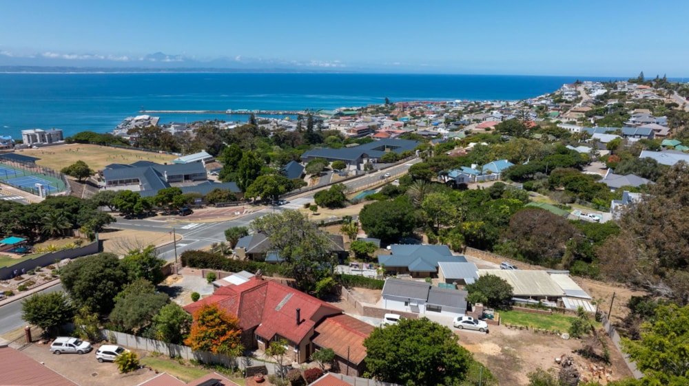 House for sale in Mossel Bay Central - 1MB1722882 House for sale in Mossel Bay Central - 1MB1722882