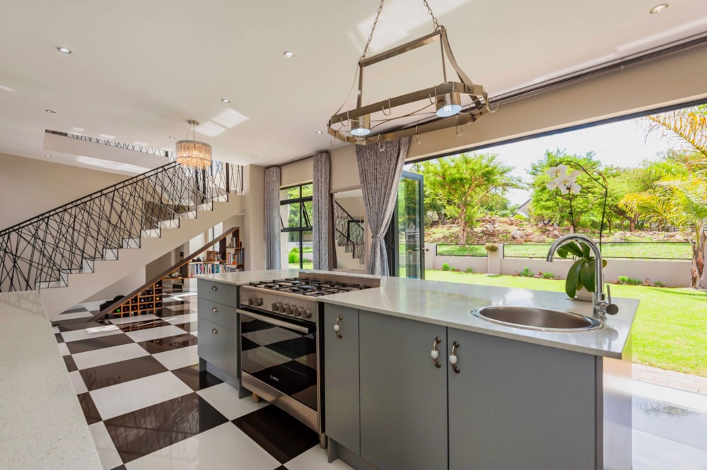 Double-storey house for sale in Copperleaf - 1CU1722929