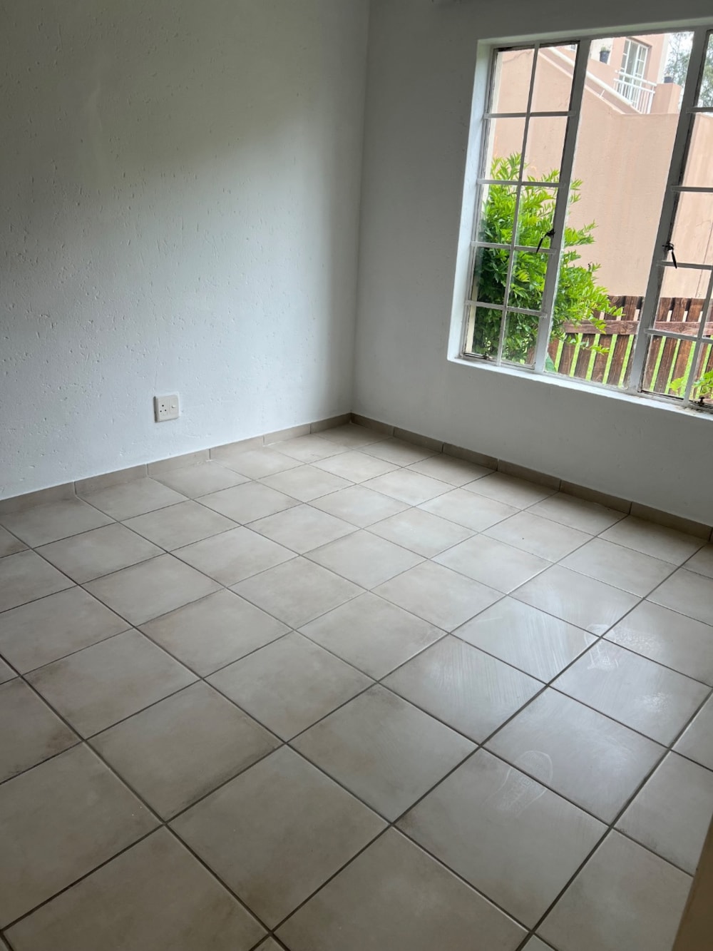 Apartment for sale in Brentwood Park, Benoni - EN1722509 Apartment for sale in Brentwood Park, Benoni - EN1722509