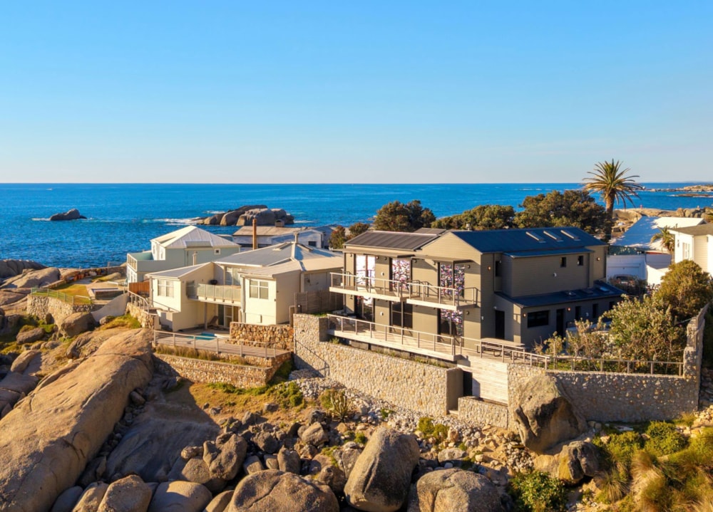 House for sale in Camps Bay - AS1723256