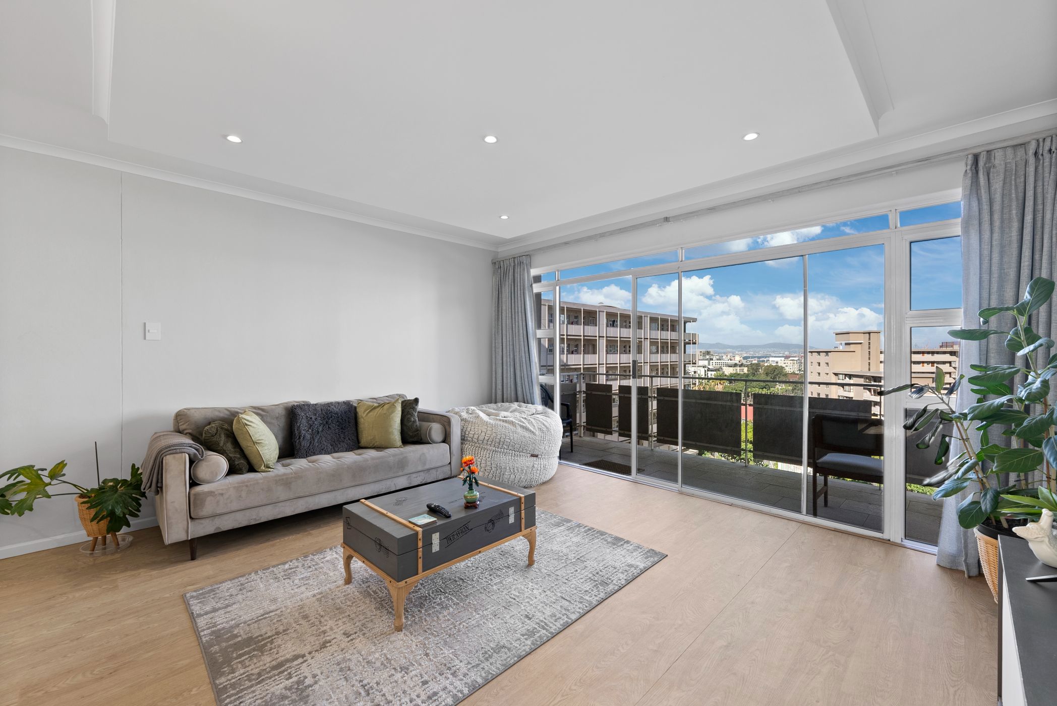 Apartment for sale in Green Point, Cape Town - AS1721967