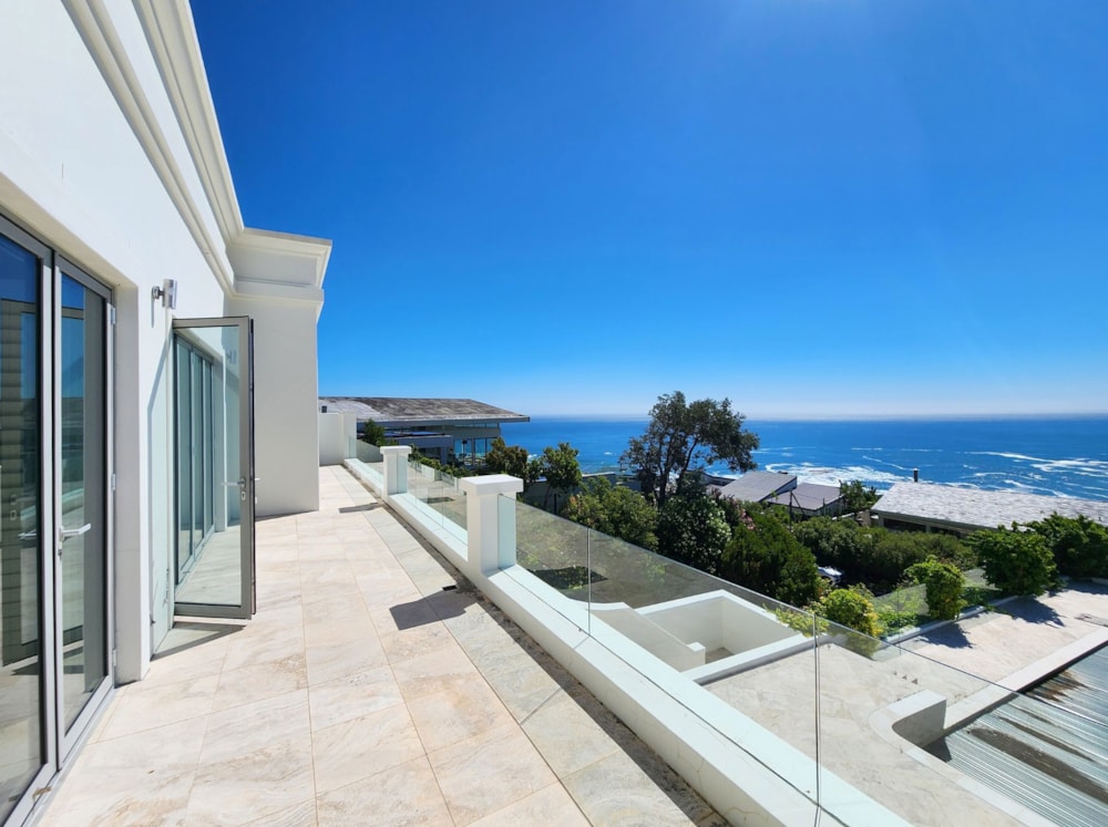 House for sale in Camps Bay - AS1721905 House for sale in Camps Bay - AS1721905