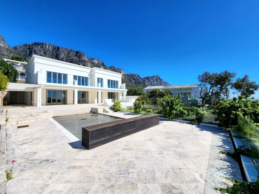 House for sale in Camps Bay - AS1721905 House for sale in Camps Bay - AS1721905