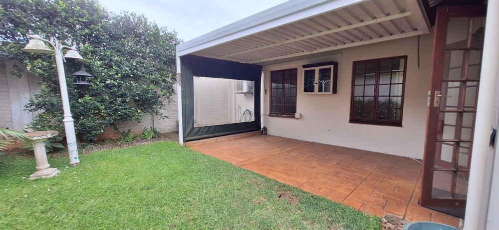 Townhouse for sale in Sunningdale, uMhlanga - 1ND1722065 Townhouse for sale in Sunningdale, uMhlanga - 1ND1722065
