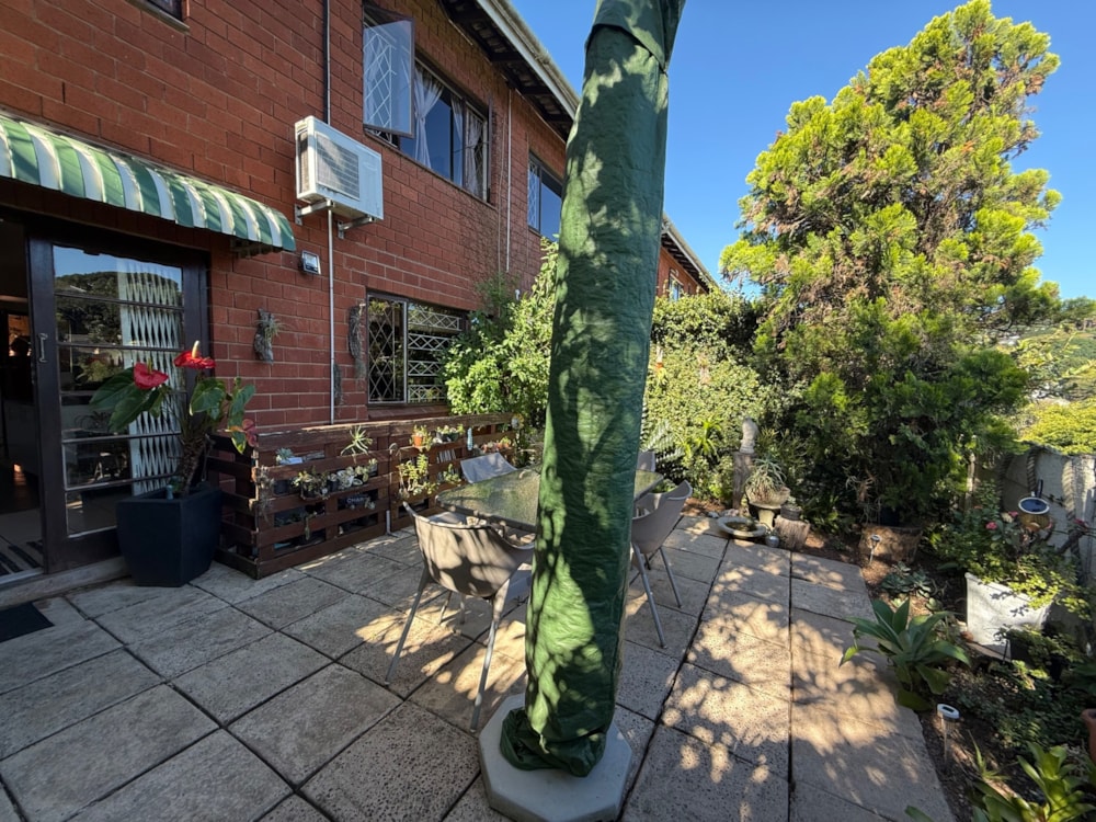 Townhouse for sale in Glen Hills - 1ND1722921