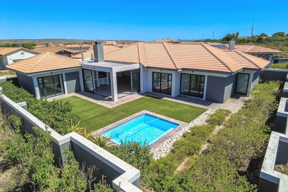 House for sale in Langebaan Country Estate - LA1722647 House for sale in Langebaan Country Estate - LA1722647