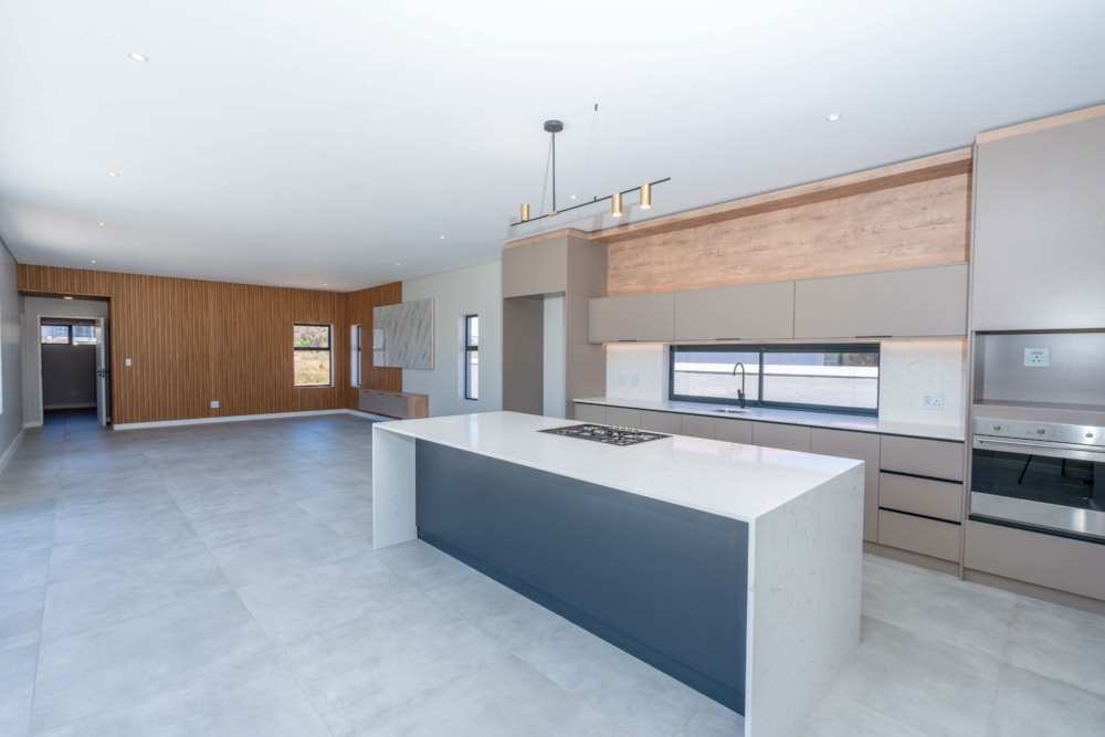 House for sale in Langebaan Country Estate - LA1722355 House for sale in Langebaan Country Estate - LA1722355