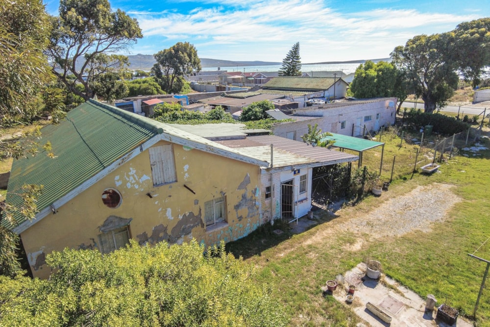 House for sale in Middedorp, Langebaan - LA1721523