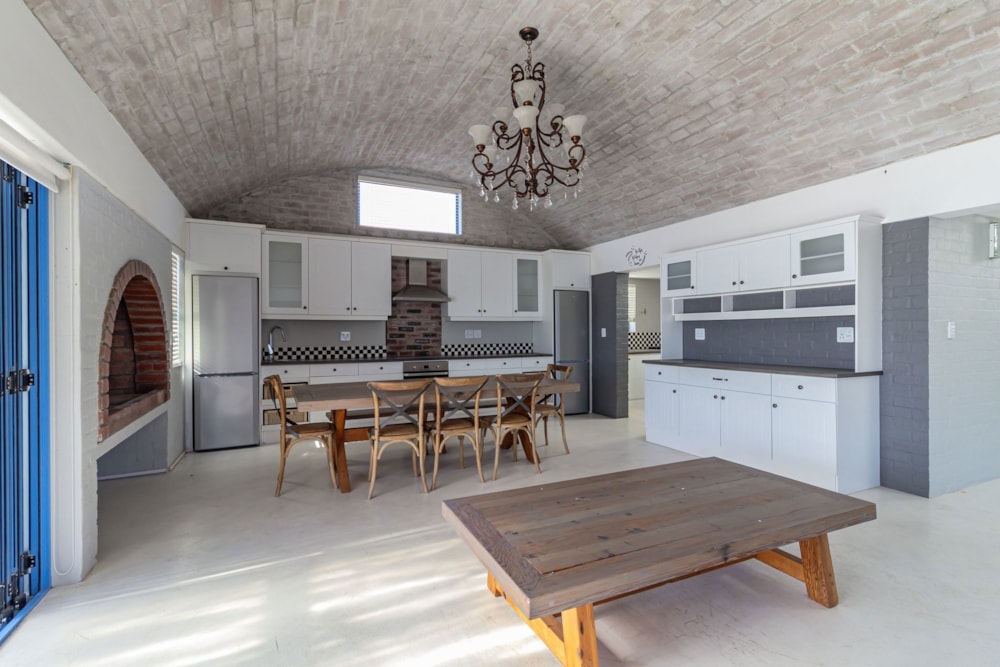 House for sale in Paradise Beach, Langebaan - LA1721280 House for sale in Paradise Beach, Langebaan - LA1721280