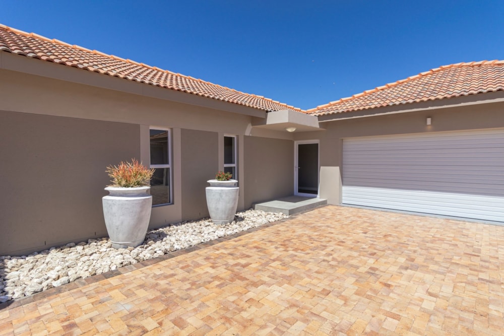 Golf estate house for sale in Langebaan Country Estate - LA1722624