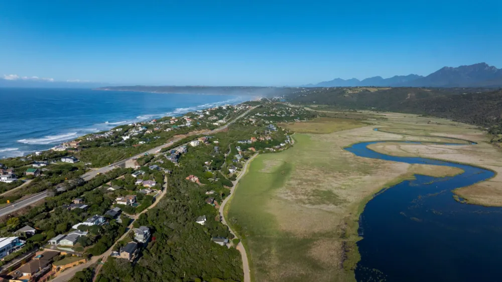 Vacant land sold in Wilderness - GEO1722775