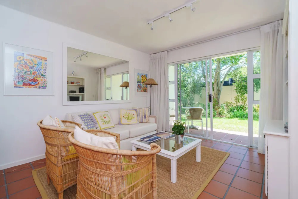 Apartment sold in Beach Estate - HOB1723165 Apartment sold in Beach Estate - HOB1723165