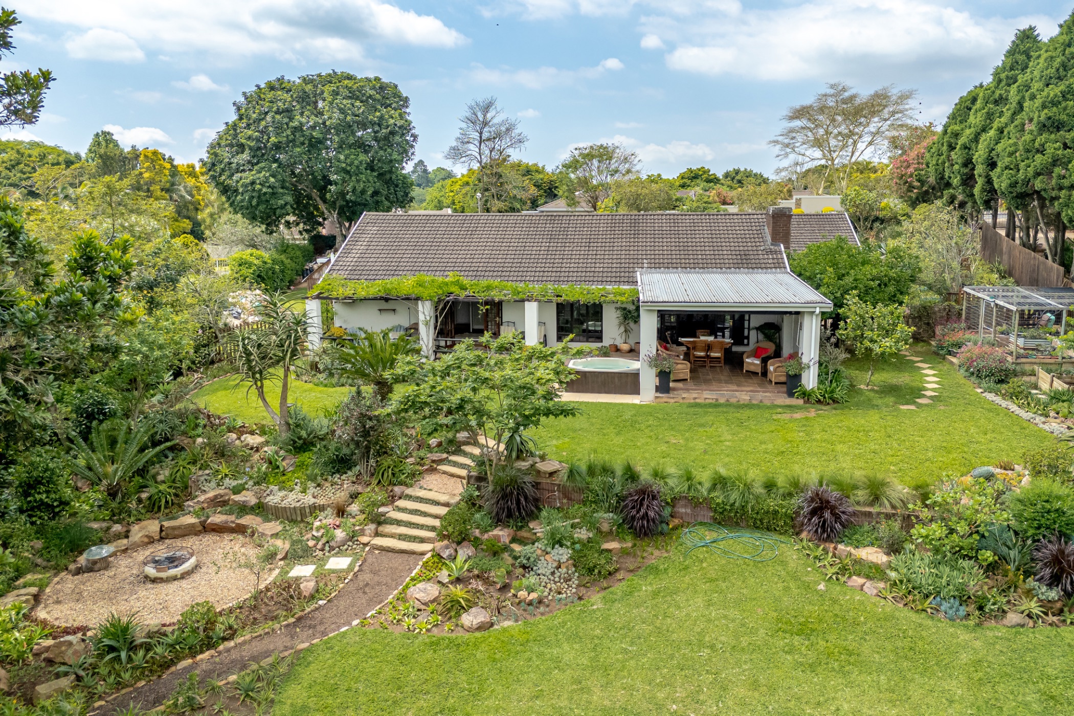 House for sale in Gillitts - 1KF1722553