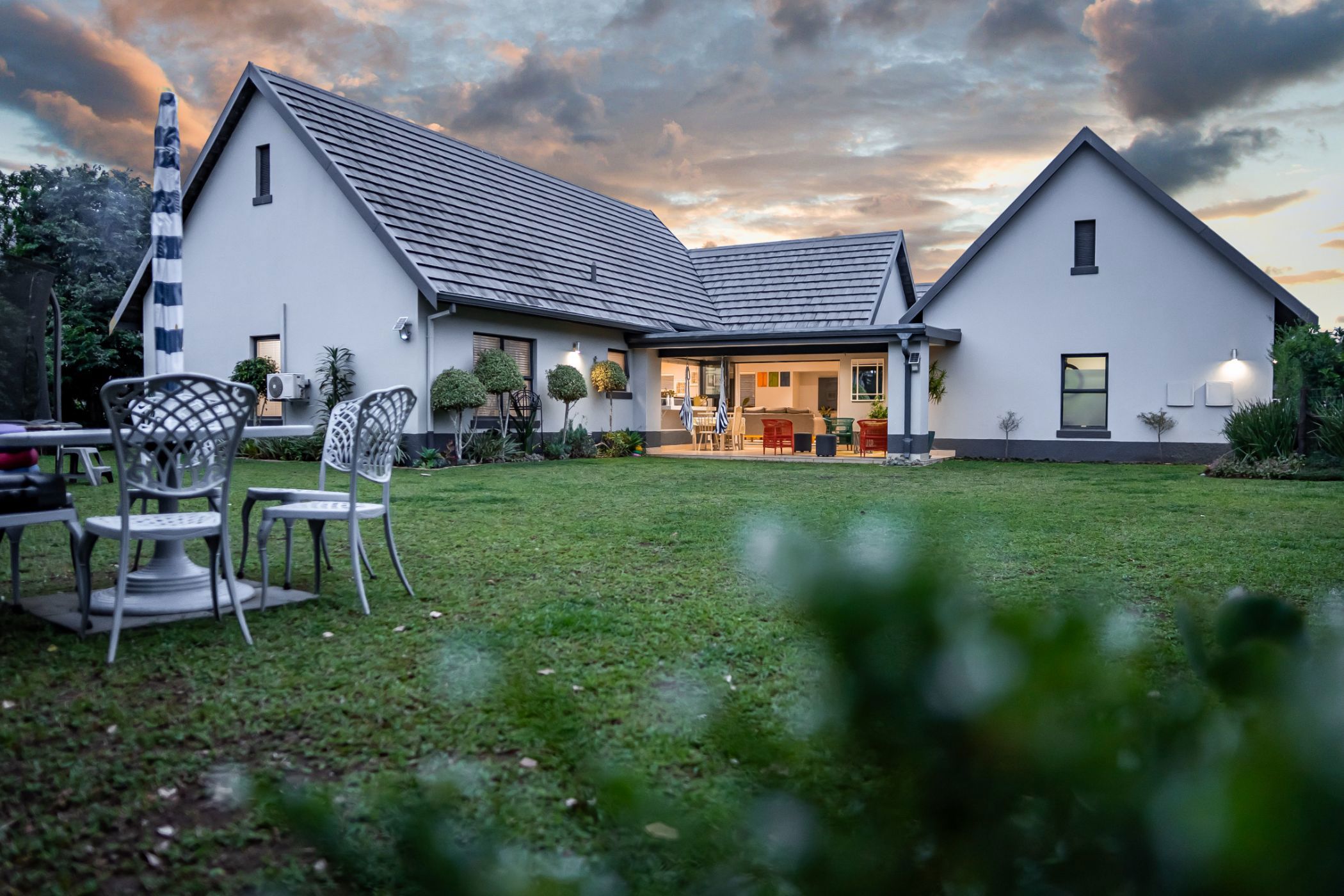 Townhouse for sale in Cotswold Downs Estate - 1KF1720996