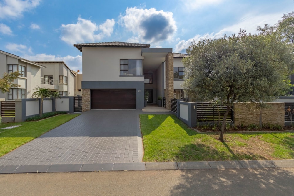 Security estate home for sale in La Como Lifestyle Estate - BOK1722030