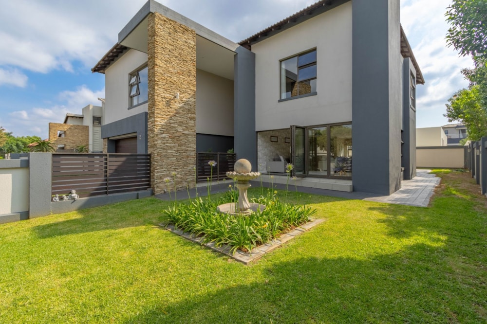 Security estate home for sale in La Como Lifestyle Estate - BOK1722030