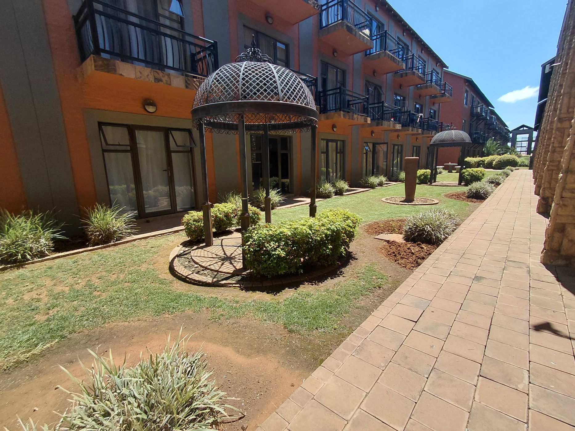 Apartment for sale in Spitskop - 1BX1722307