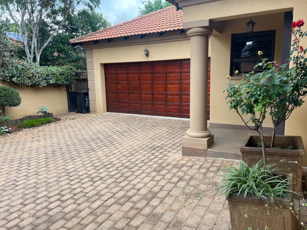 House for sale in Brentwood Park, Benoni - EN1720881
