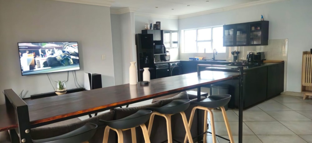 Cluster to rent in New Redruth - 1GV1721144