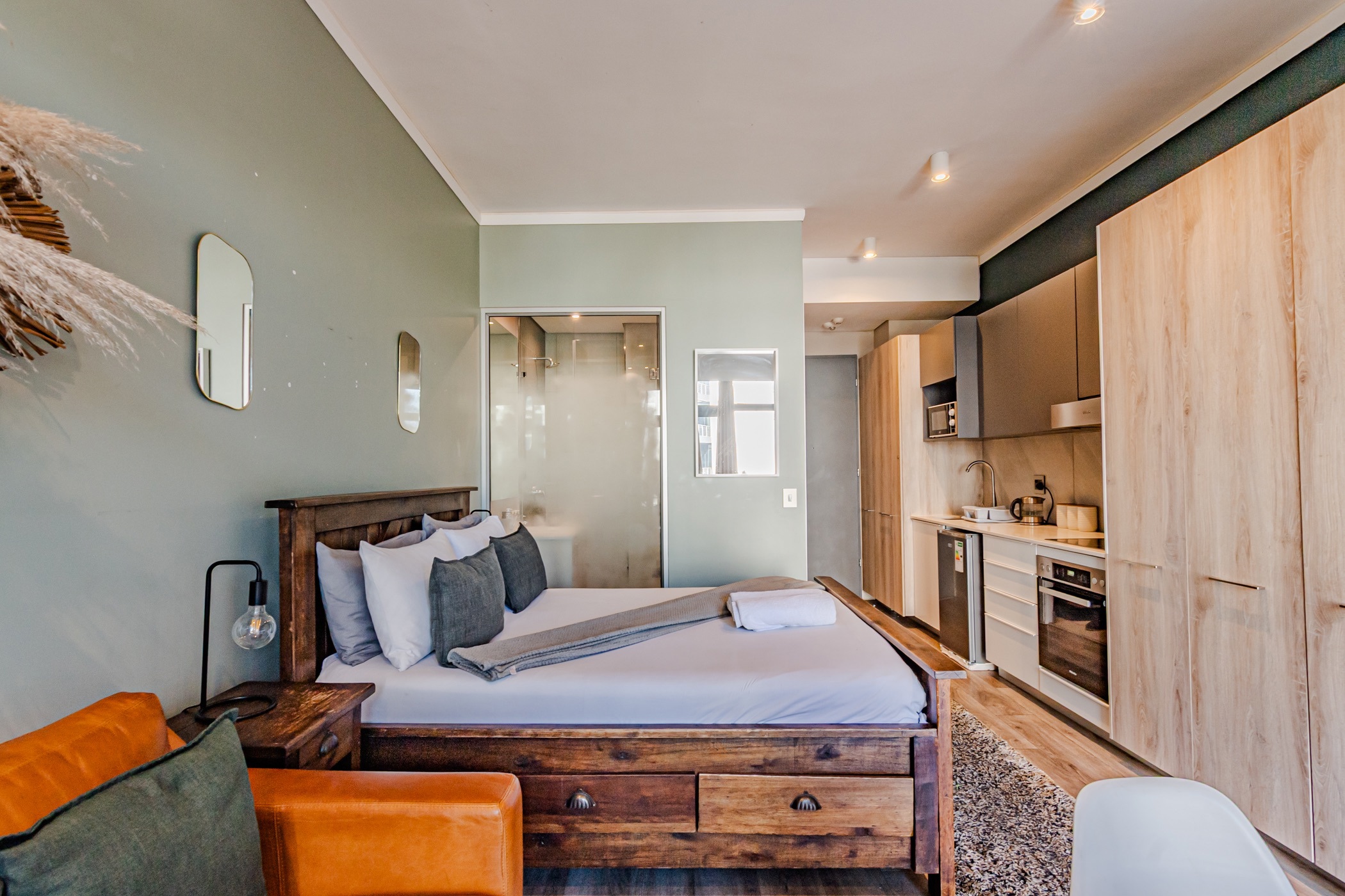 Apartment to rent in Menlyn - PTL1720870