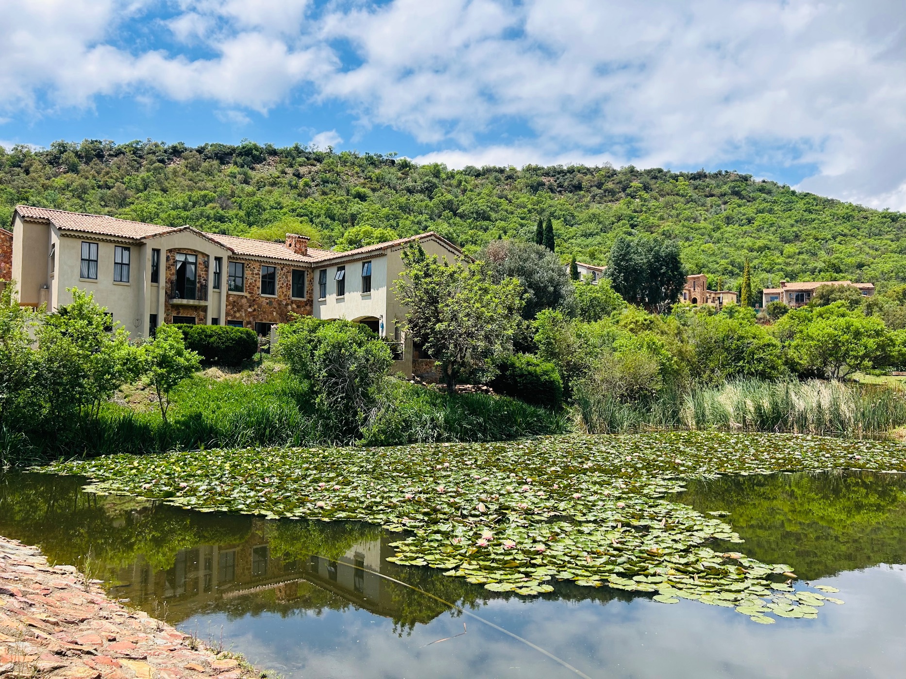 House for sale in Estate D Afrique - 1HR1720210