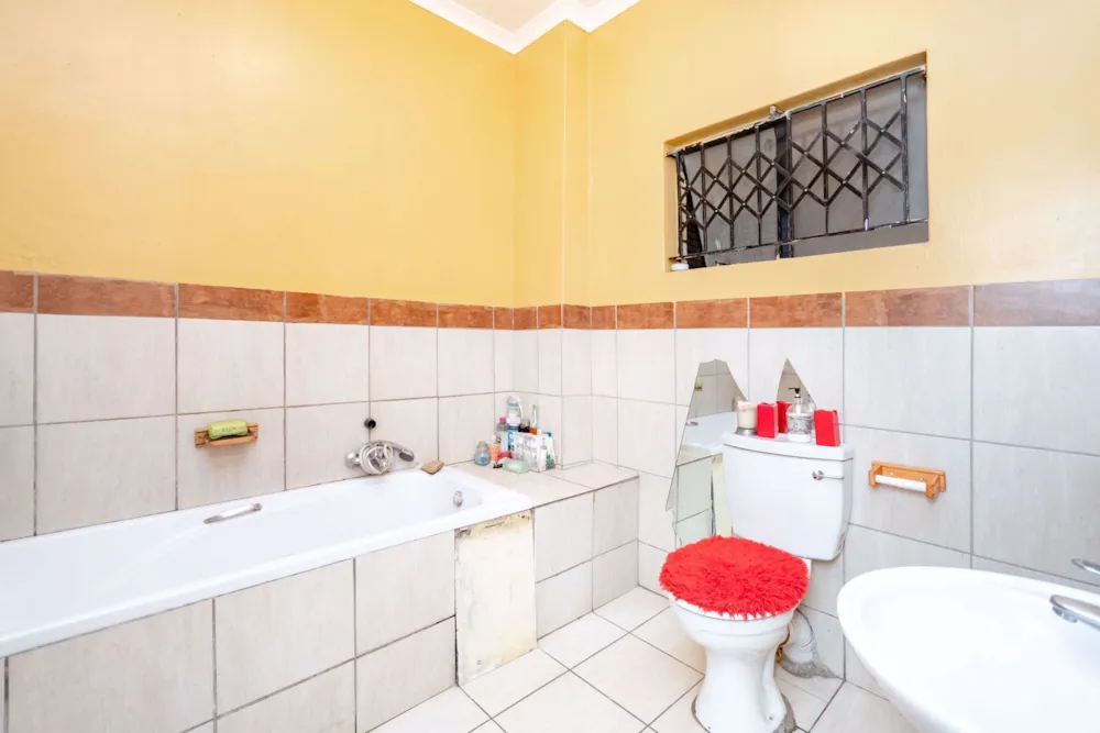 Apartment for sale in Kempton Park - KTP1722114 Apartment for sale in Kempton Park - KTP1722114