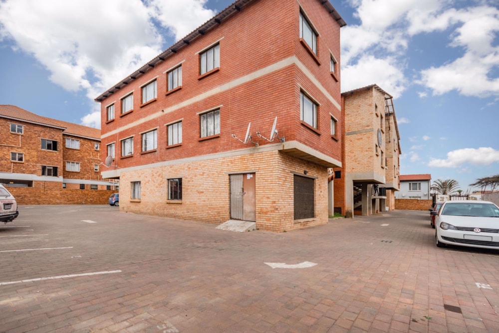 Apartment for sale in Kempton Park - KTP1722114