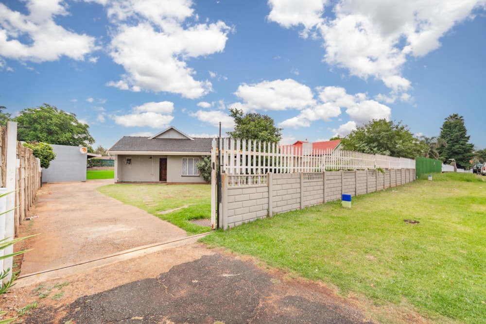 House for sale in Birchleigh - KTP1719603 House for sale in Birchleigh - KTP1719603