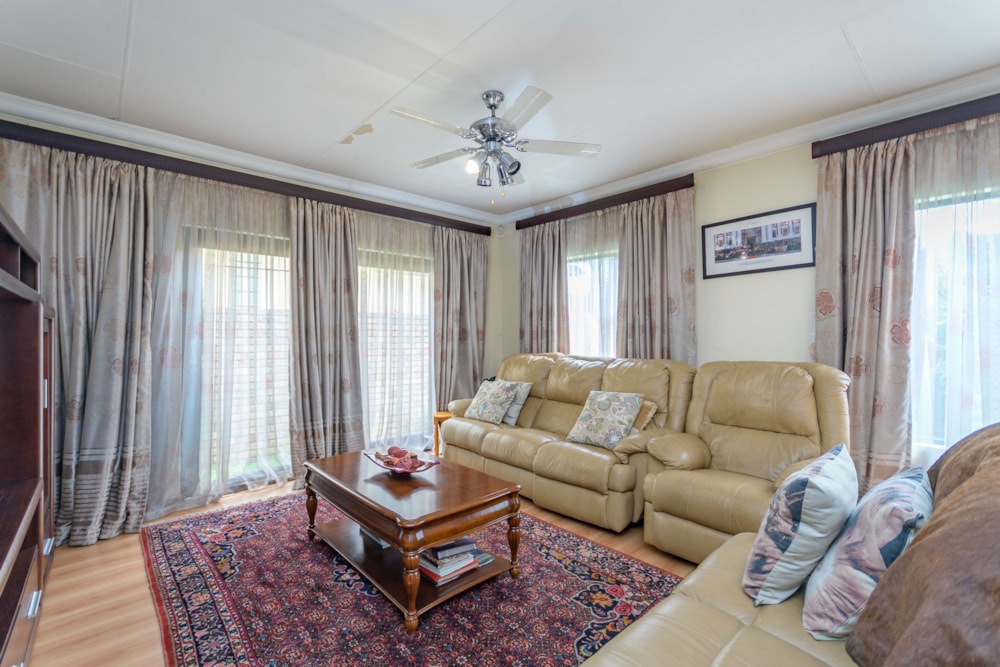 House for sale in Terenure - KTP1721730 House for sale in Terenure - KTP1721730