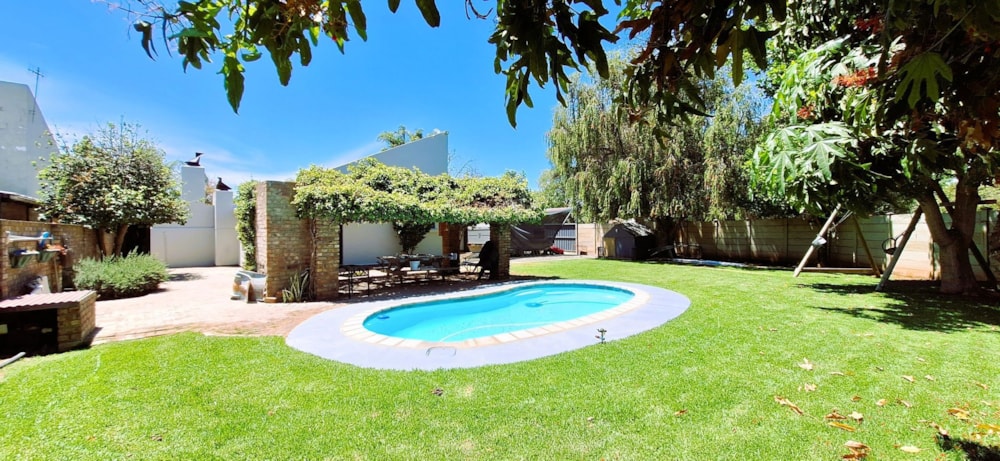 House for sale in West Bank, Oudtshoorn - 1OU1721048