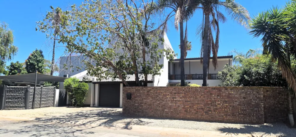 House sold in West Bank, Oudtshoorn - 1OU1721048 House sold in West Bank, Oudtshoorn - 1OU1721048