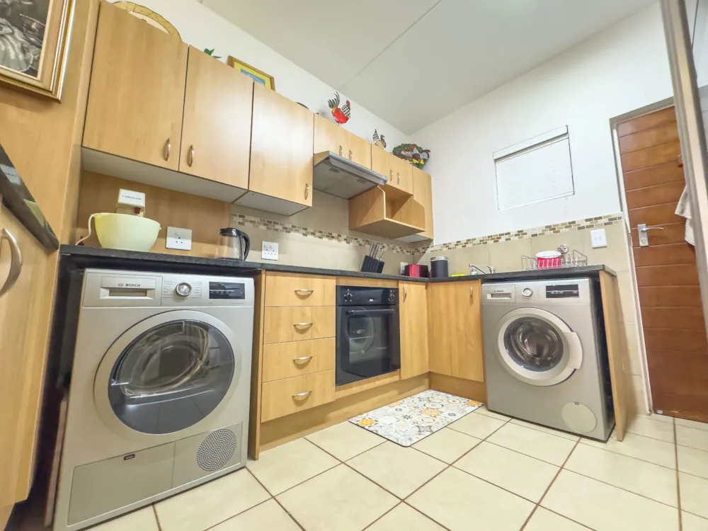 Apartment sold in Brentwood Park, Benoni - KTP1720891