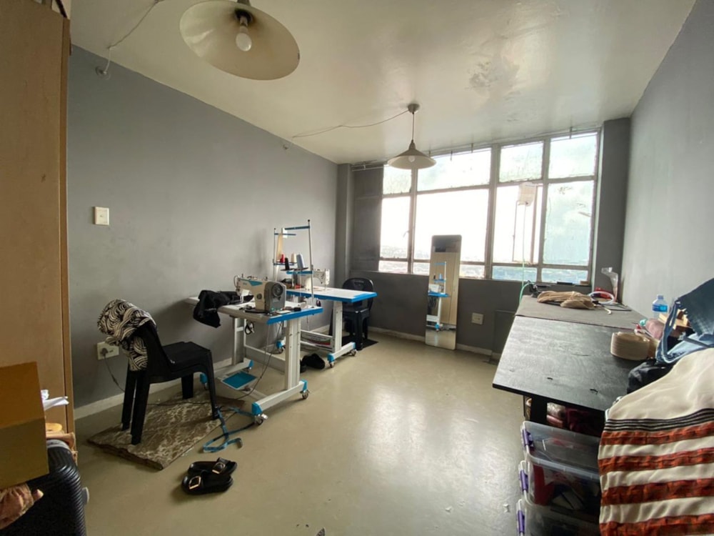 Bachelor apartment for sale in Glenwood, Durban - 1DA1722072