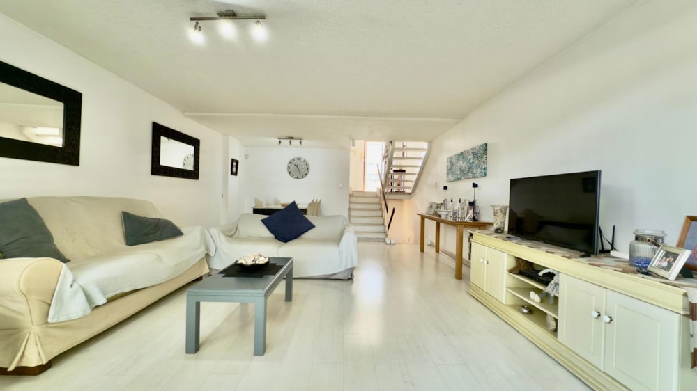 Townhouse for sale in Essenwood - 1DA1723295 Townhouse for sale in Essenwood - 1DA1723295