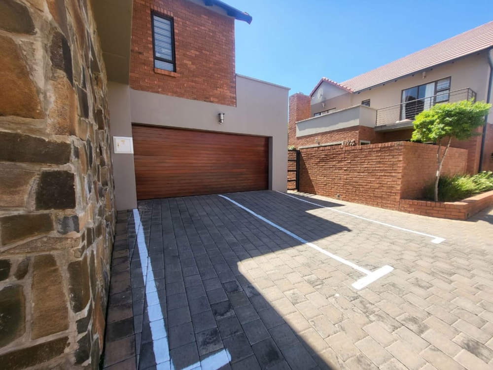 Townhouse for sale in Wild Olive Estate - 1BX1720879